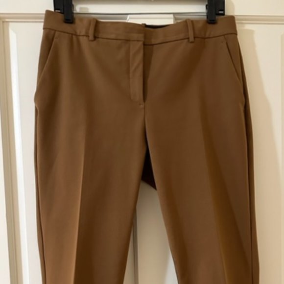 2 Theory Ankle & Cropped Pants - Picture 4 of 15